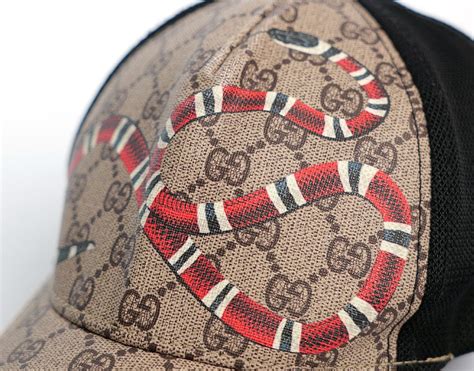 casquette gucci serpent noir|chapeaux gucci homme.